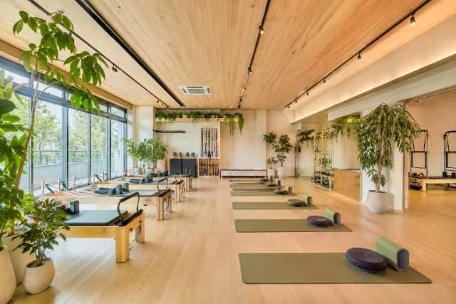 botanical-pilates-hall